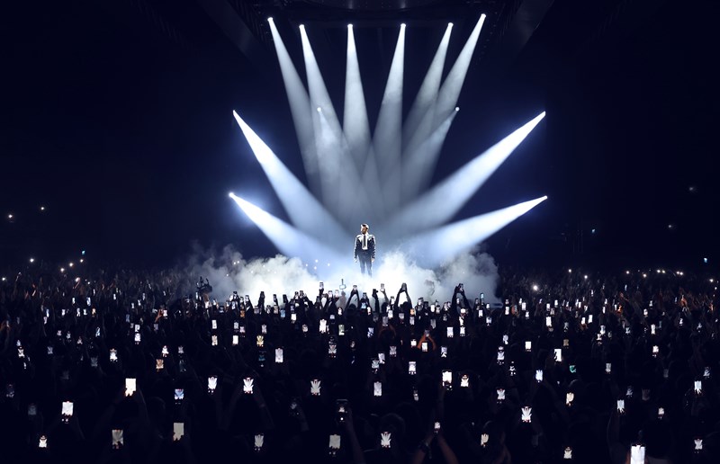 Tarkan, �stanbul�da Hayranlar�yla Kucakla�t�